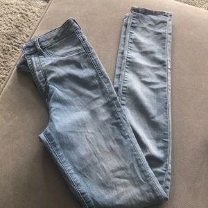 H&M |Super Skinny High Waist Jeans 26/32